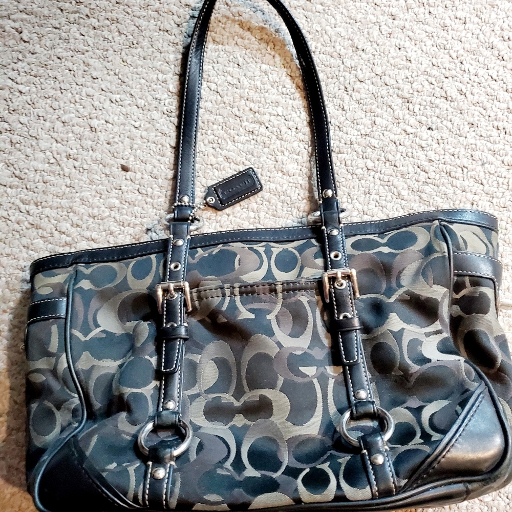 Coach Camo Purse!!
